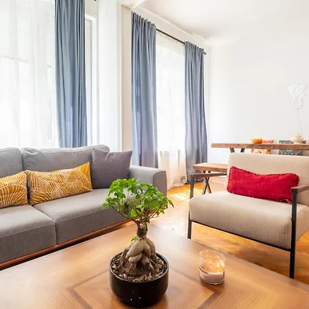 Charming Flat With Central Location In Kadikoy Διαμέρισμα